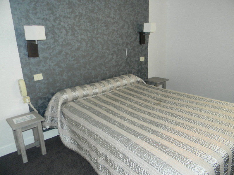 Brit Hotel Cahors - Le Valentré Buitenkant foto